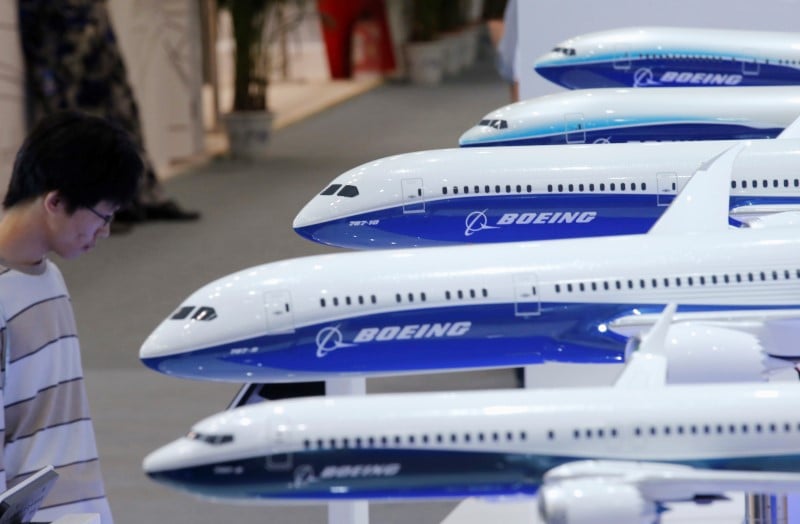 Boeing annonce des commandes et engagements pour 300 avions en chine
