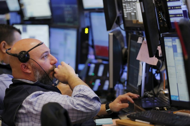 Wall street cloture pratiquement inchangee
