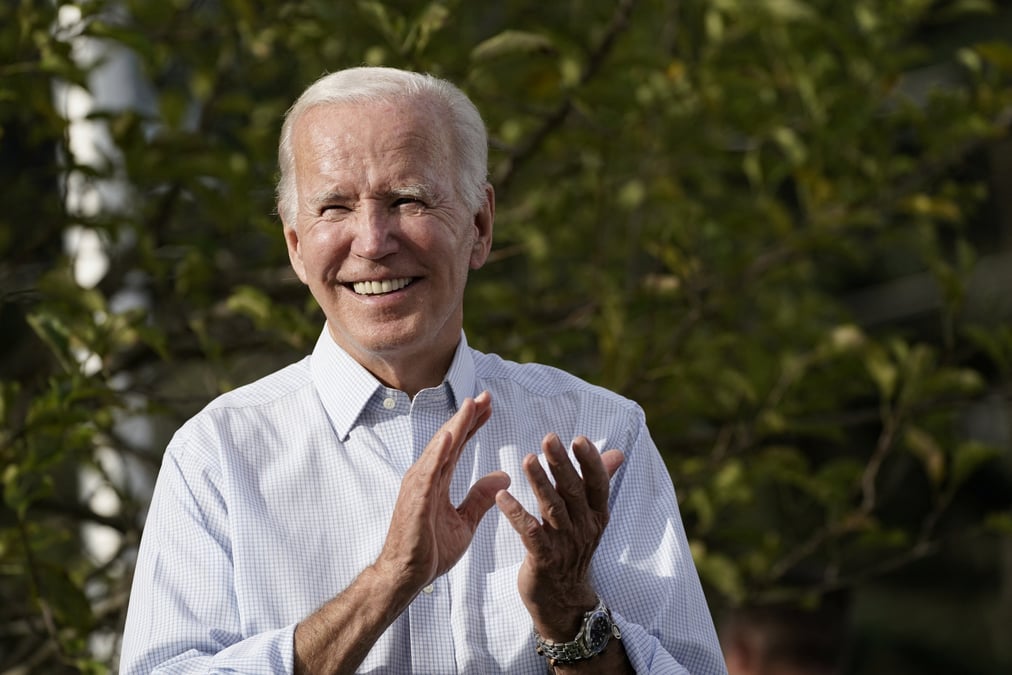 Biden felicite liz truss, appelle a une cooperation etroite