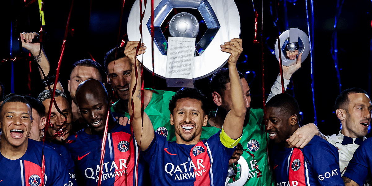Les joueurs du PSG célèbrent leur dernier titre de champion de France.
