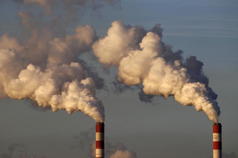 Climat: la France veut un accord contraignant à Paris en 2015