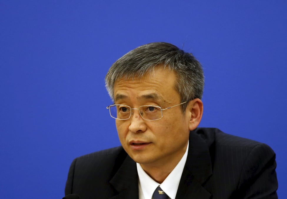 Une loi antiterroriste controversee adoptee en chine