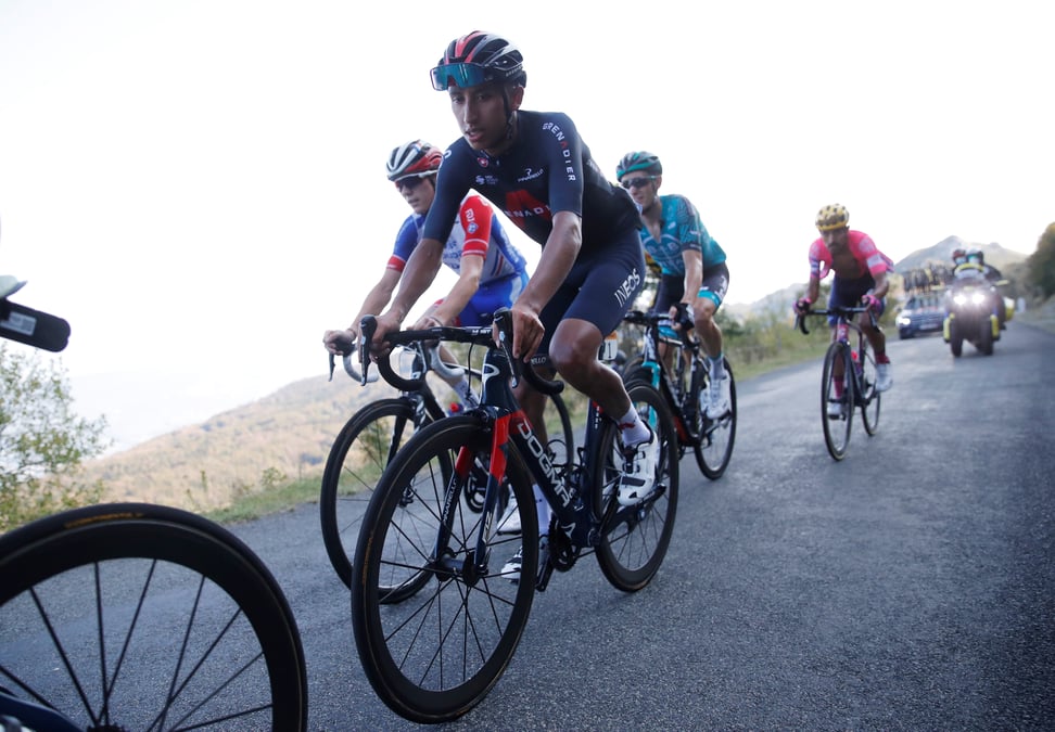 Macron suivra mercredi une etape alpine du tour de france