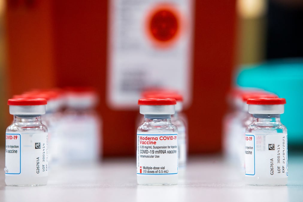 Moderna confirme l'efficacite de son vaccin anti-covid apres six mois