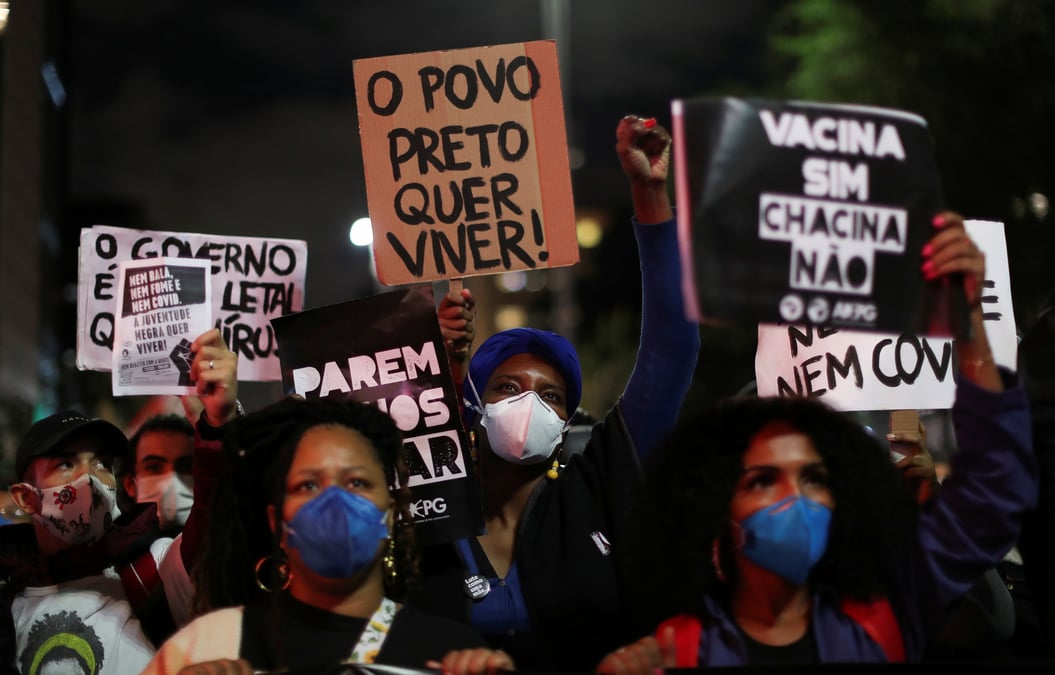 Bresil: manifestations contre le racisme et les violences policieres
