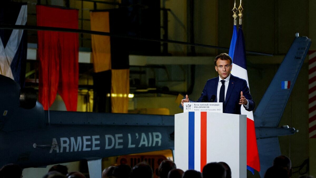 Macron armées