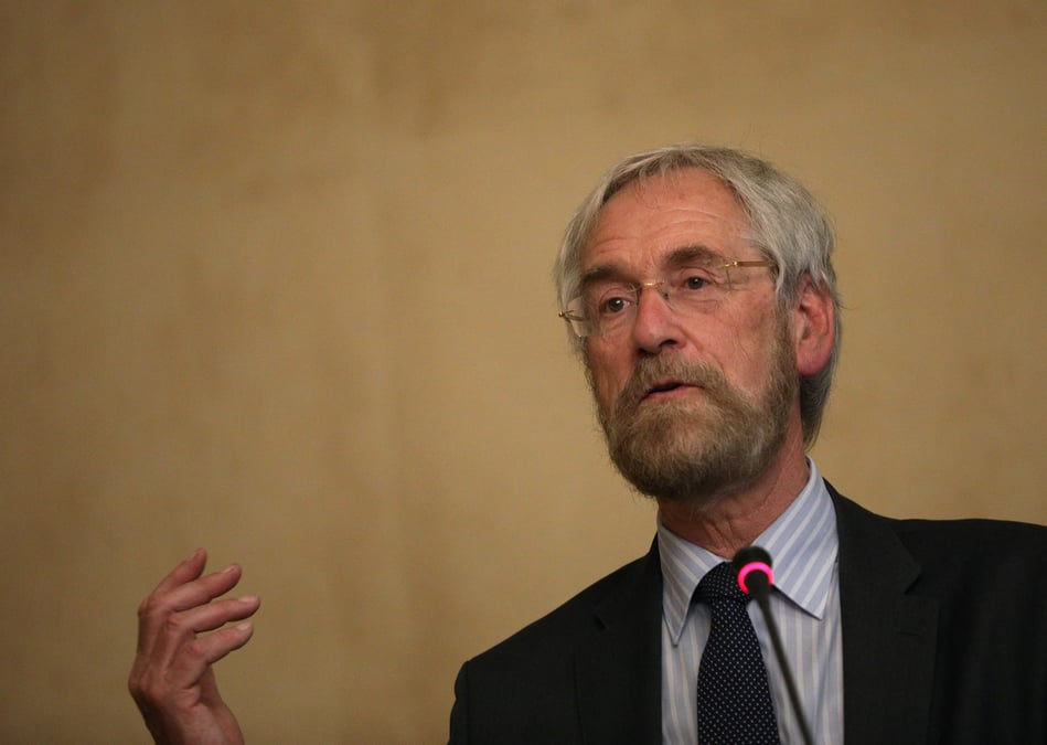 La bce a besoin de plus d'indices d'une remontee de l'inflation, dit praet