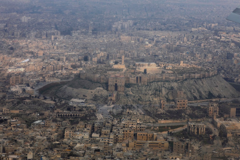 Syrie: la defense aerienne dejoue une attaque israelienne contre alep, selon la television d'etat