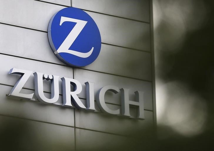 Zurich insurance subit l'impact des taux d'interet et du dollar