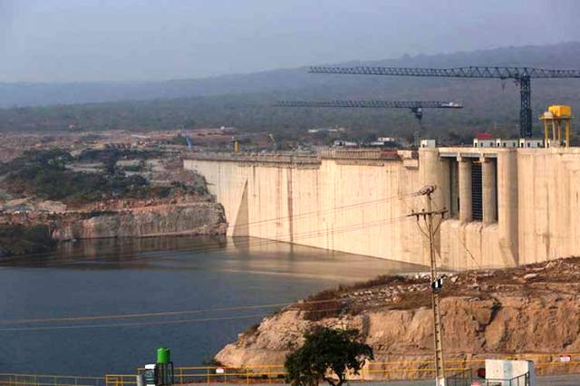 Barrage hydroélectrique Angola