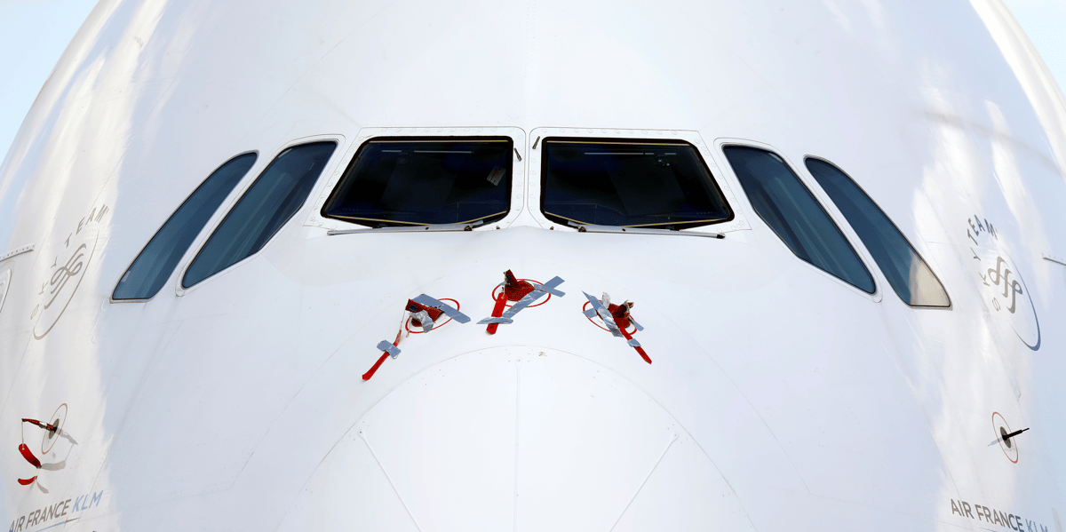 Coronavirus : un Air France A380 photographié sur le tarmac de l'aéroport Paris Charles de Gaulle, le 25 mai 2020