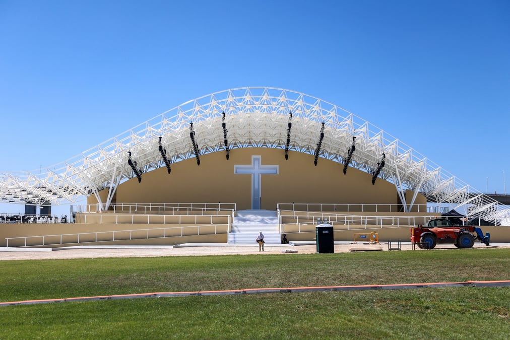 Une des etapes de l'occasion de la xxxviie journee mondiale de la jeunesse, a lisbonne, au portugal