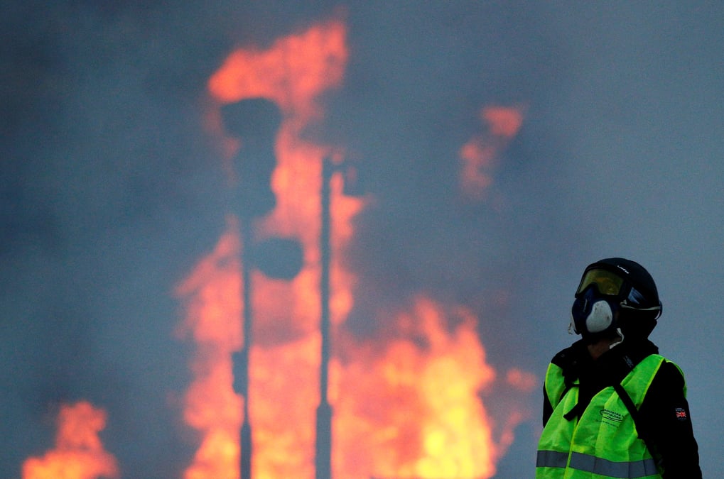 Des "gilets jaunes" denoncent les violences