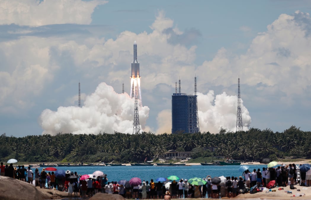 La chine lance sa premiere mission independante d'exploration de mars