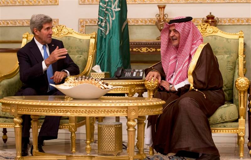 A Ryad, John Kerry loue l'importance du royaume wahhabite