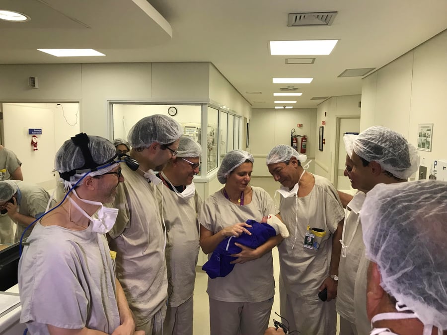 Premiere naissance a la suite d'une greffe de l'uterus d'une donneuse morte