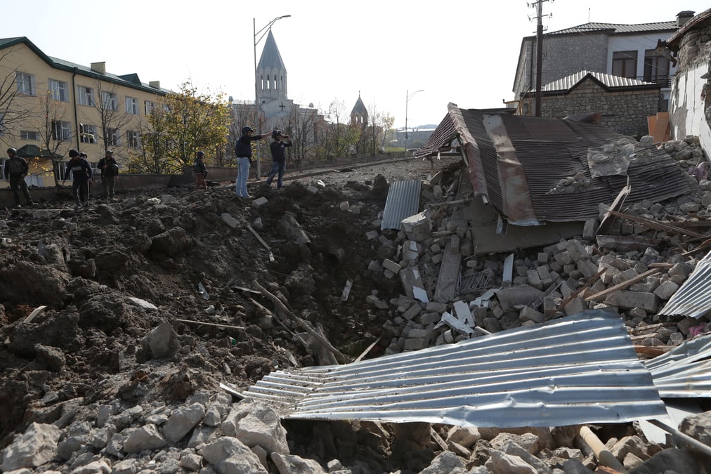 L'armenie annonce de violents combats autour de la 2e ville du haut-karabakh