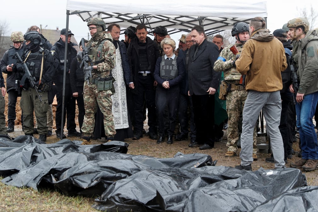Boutcha a montre la "face cruelle" de l'armee russe, dit von der leyen