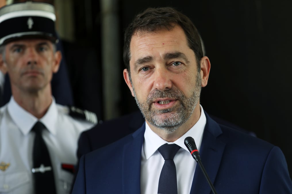 Castaner lance une reflexion sur le maintien de l'ordre