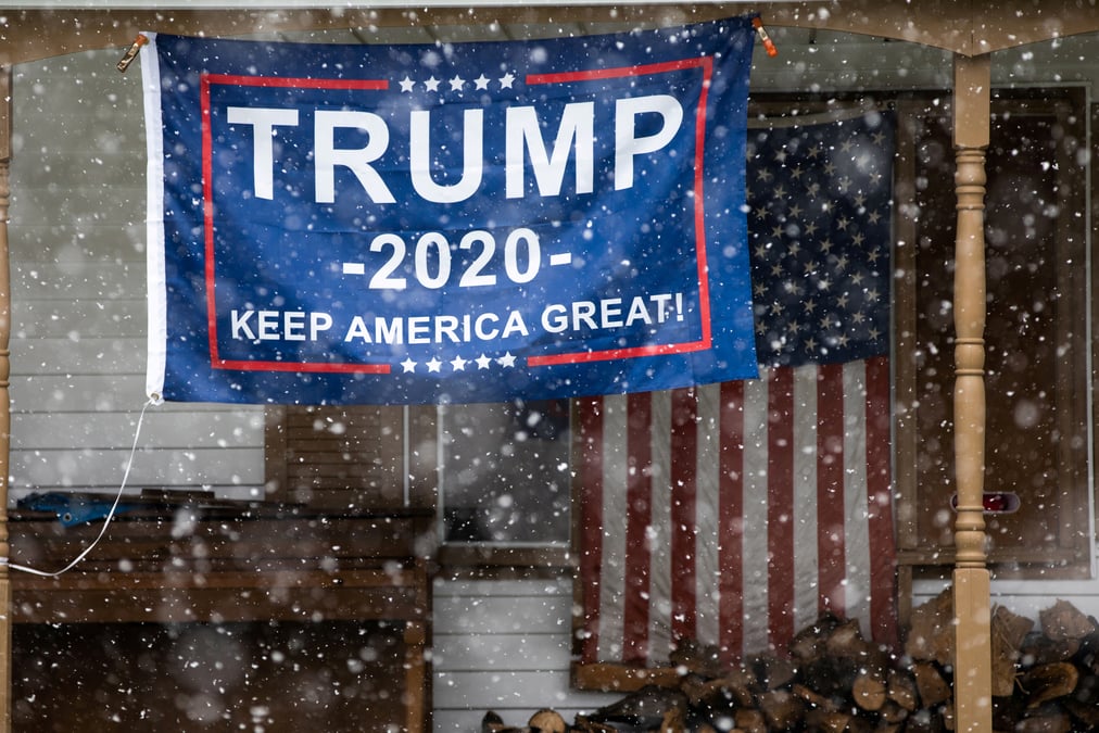 Usa 2020: les campagnes de biden et trump ont reduit leurs depenses en avril