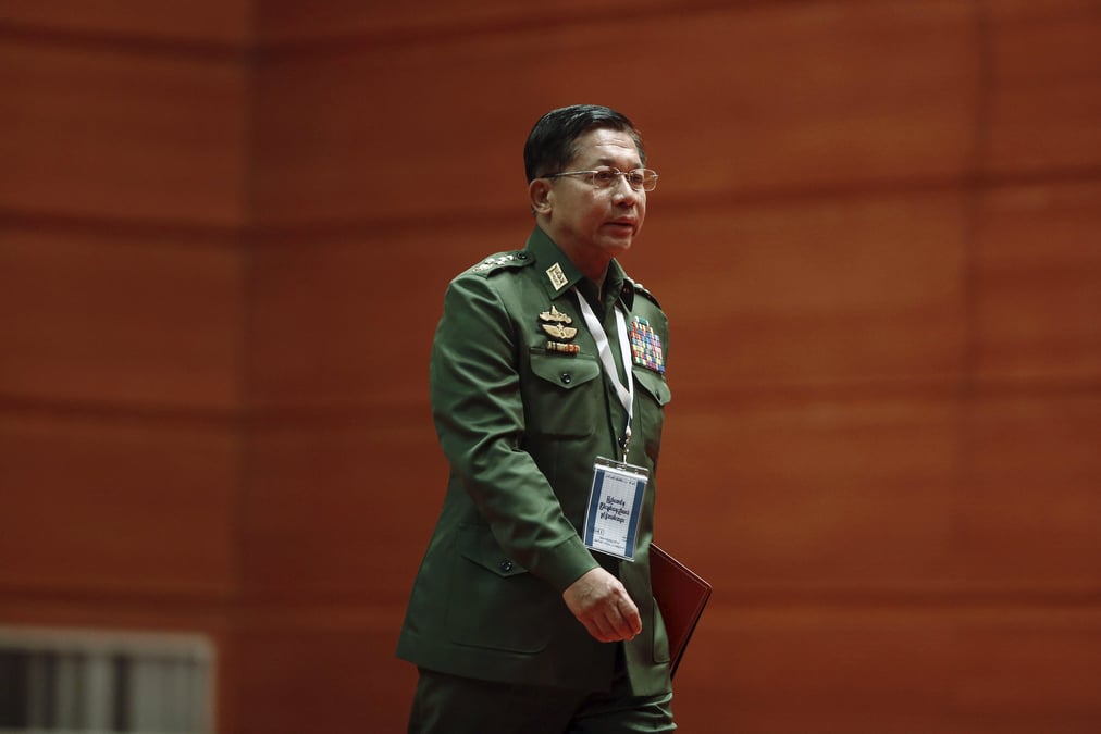 Les militaires qui siegeront au parlement birman designes