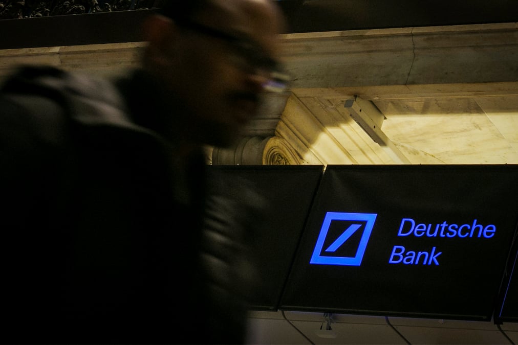 Deutsche bank evoque une fusion avec commerzbank