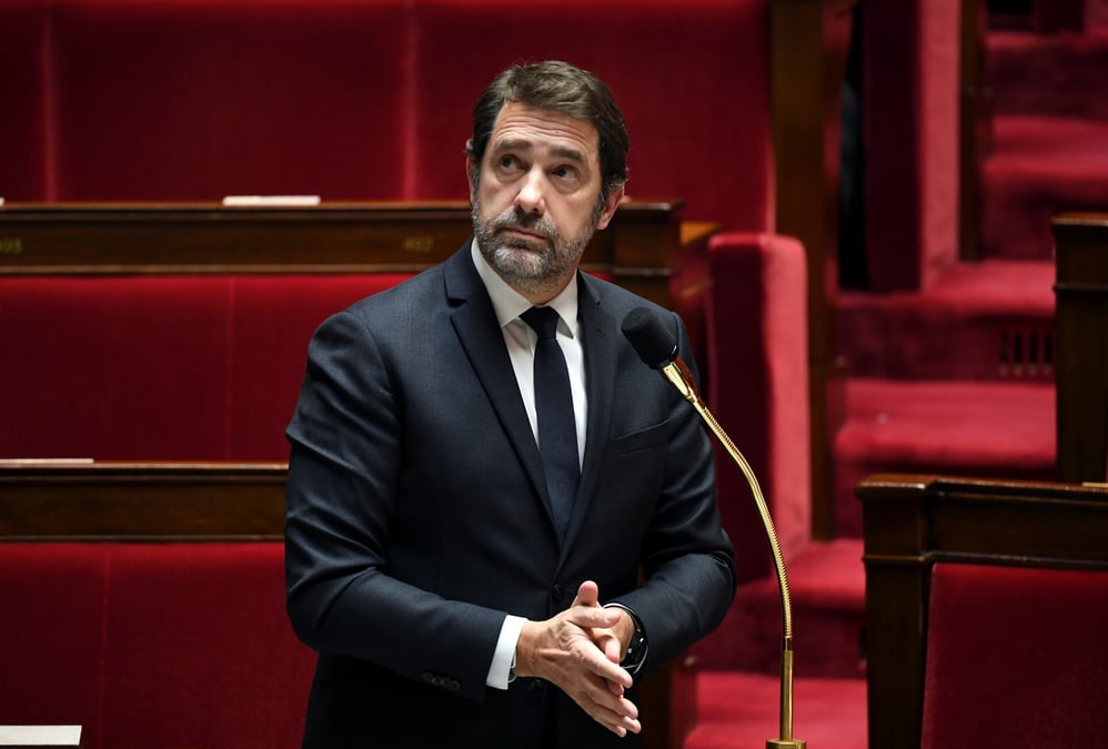 Pres de 1.400 membres du ministere de l'interieur contamines