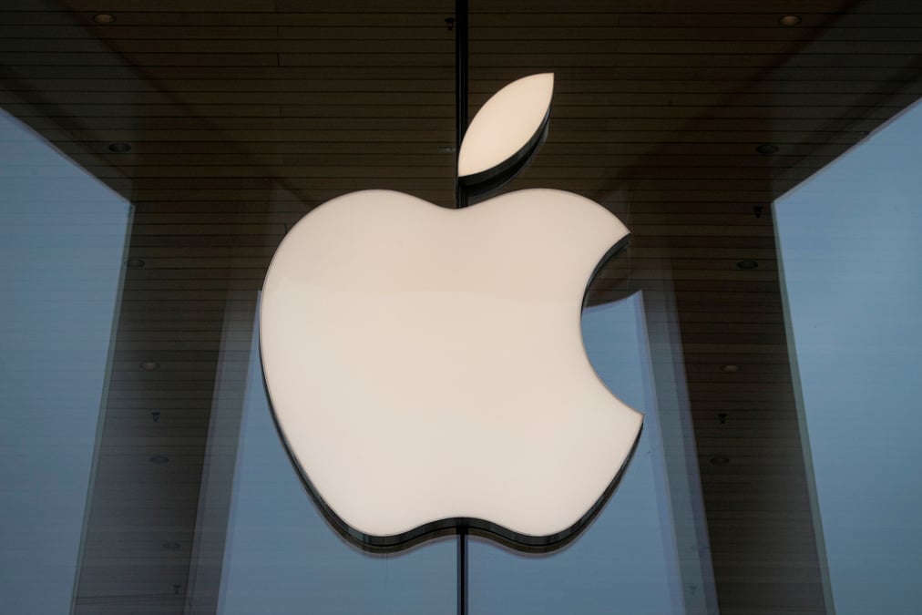 Apple lance ses premiers macbook equipes de ses propres processeurs