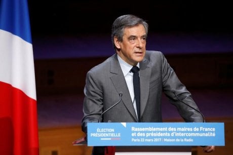 Fillon moins ambitieux pour les economies des collectivites