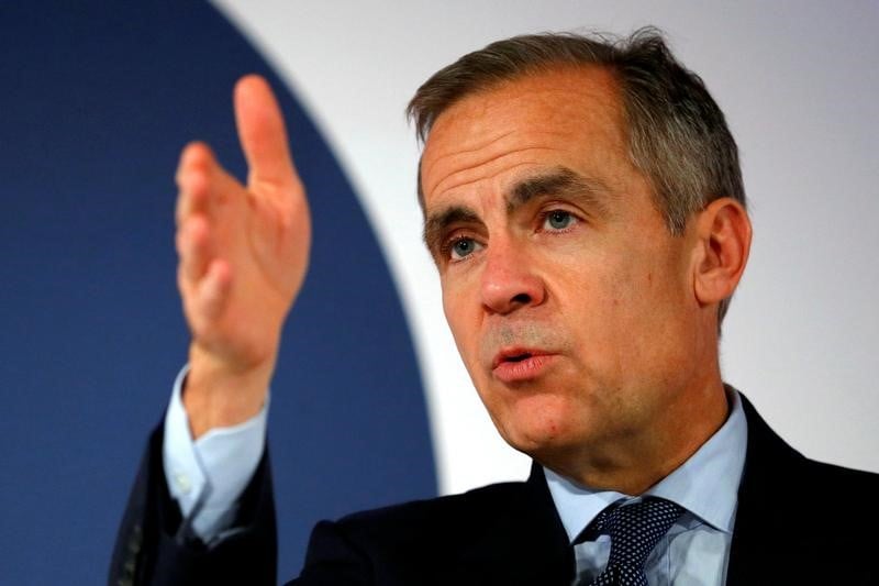 Deux hausses des taux probables a venir, dit carney (boe)