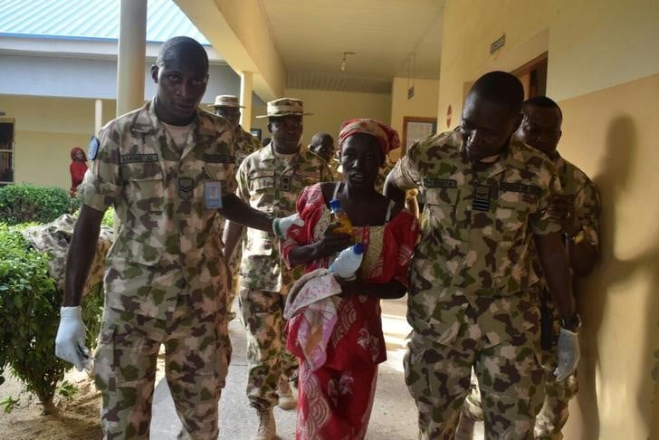 Une deuxieme lyceenne enlevee par boko haram au nigeria retrouvee vivante 