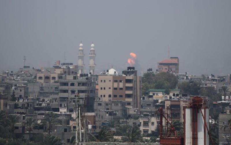 Echanges de tirs israelo-palestiniens a la frontiere de gaza