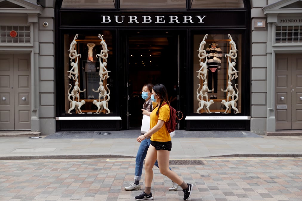 Burberry: reprise des ventes en octobre malgre les fermetures de magasins