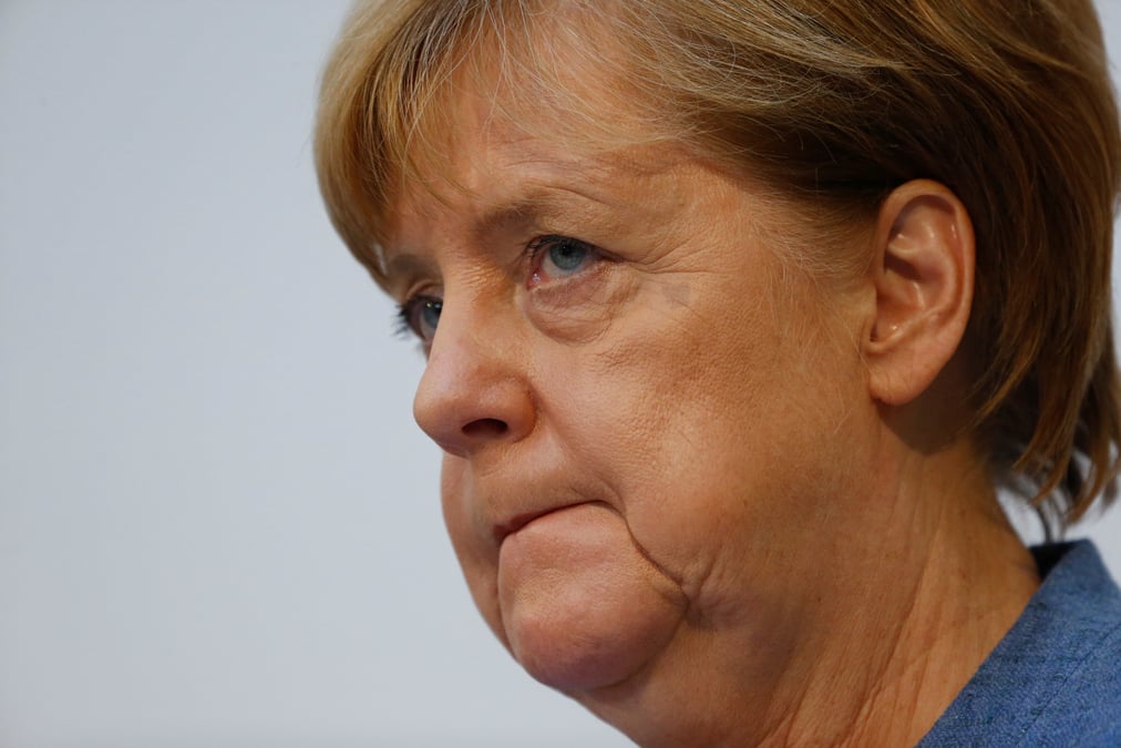 Merkel annonce des discussions cdu-fdp-verts la semaine prochaine