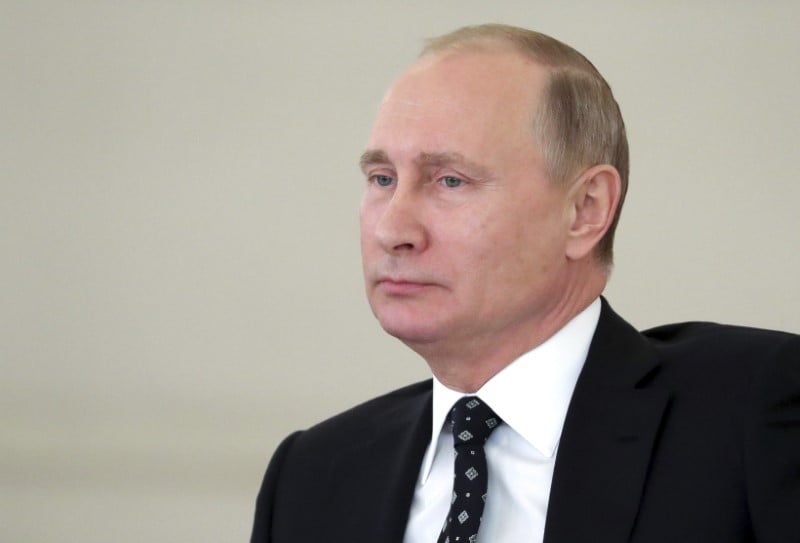 L'attaque de saint-petersbourg, un acte terroriste, dit poutine