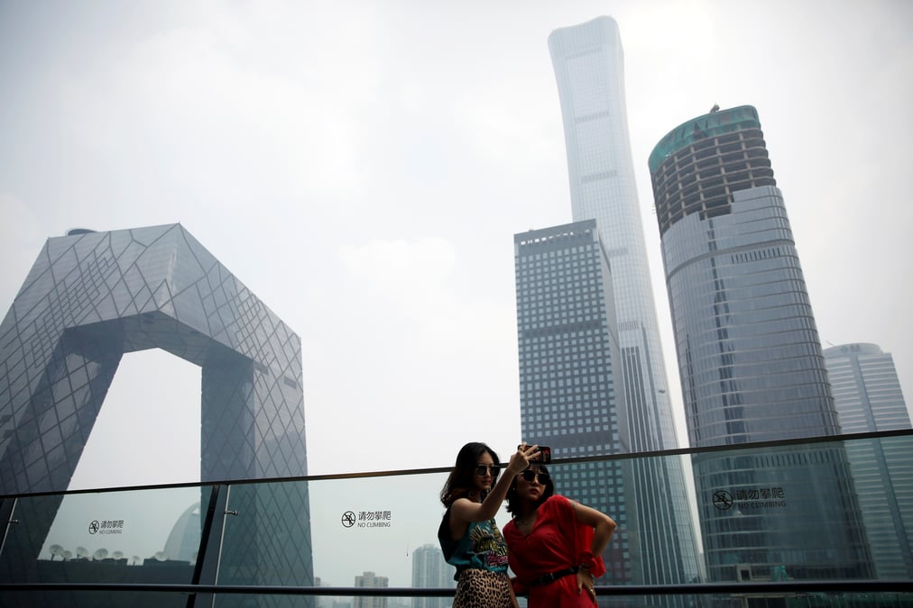 Chine : l'economie rebondit au deuxieme trimestre apres un creux historique