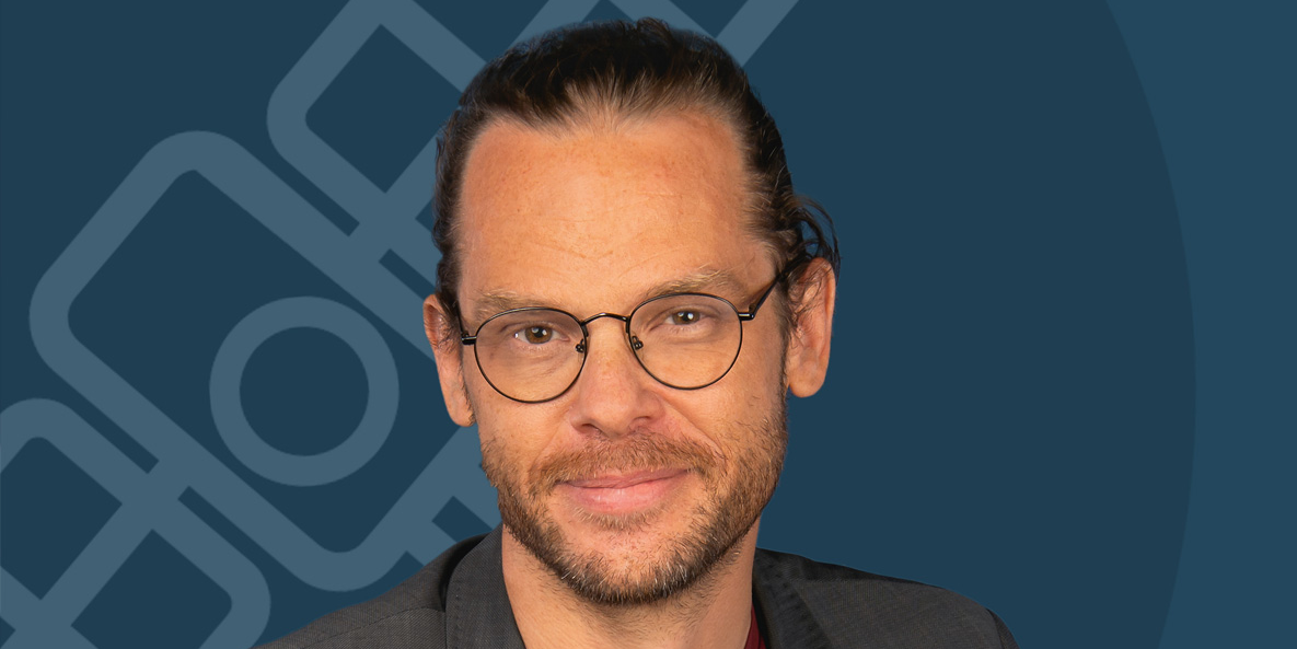 Comme les frères Galic chez Unseenlabs, Alexandre Tisserant restera un pionnier qui a su faire décoller et mettre en place une constellation, qui peut vivre sur un marché de niche à côté des mégaconstellations.