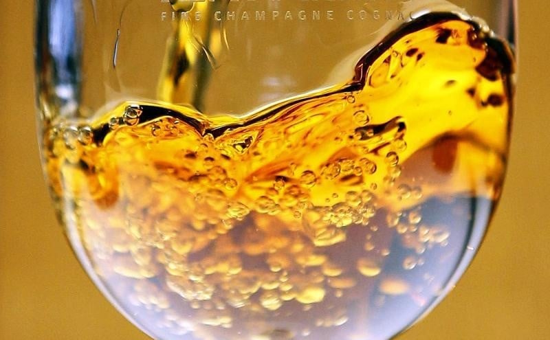 Liqueurs et spiritueux soutiennent les resultats remy cointreau 