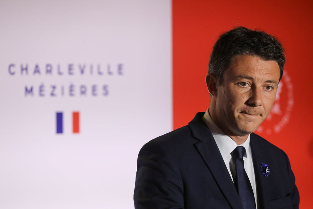 Griveaux et mahjoubi hors du gouvernement pour mener bataille a paris