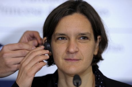 "Notre vision de la pauvreté est dominée par des caricatures et des clichés: le pauvre paresseux, le pauvre entrepreneur, le pauvre affamé", explique Esther Duflo, brillante chercheuse franco-américaine qui, outre ses fonctions au MIT, fut la première titulaire d'une chaire au Collège de France sur les "Savoirs contre la pauvreté".