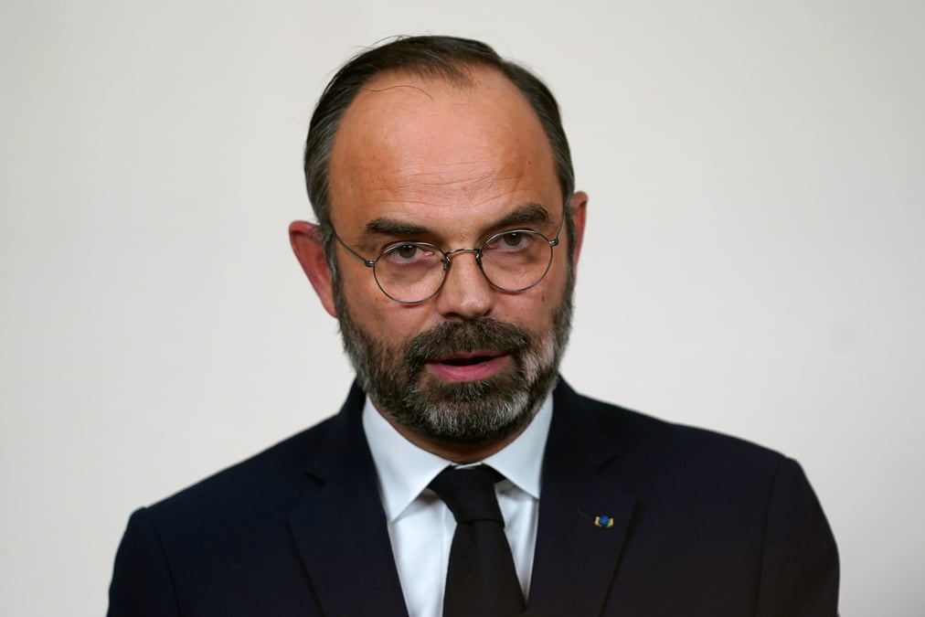 Philippe defend l'age pivot, croit en un accord