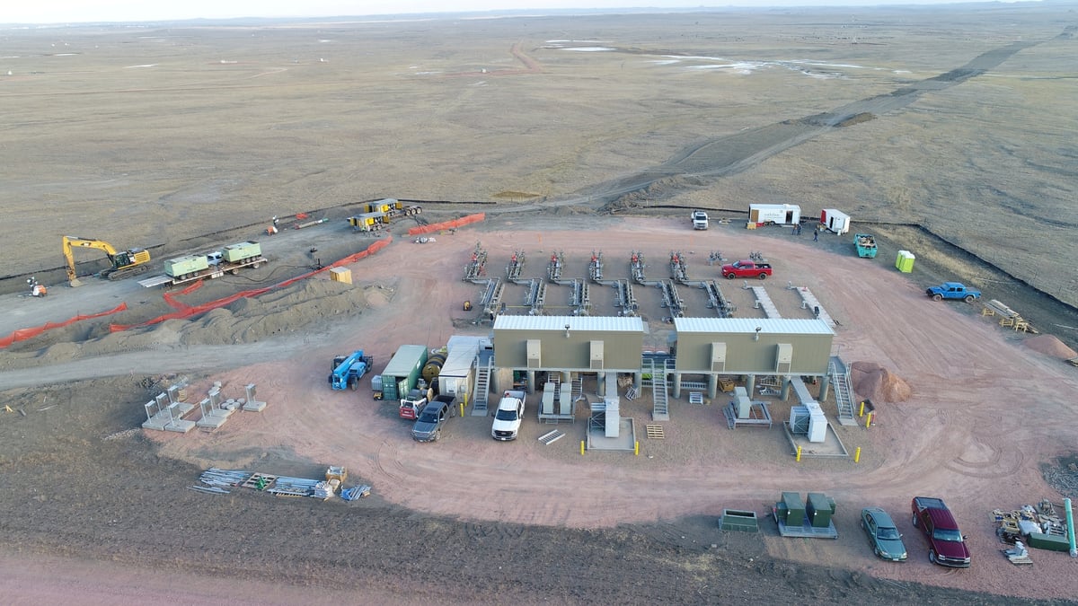 Extension de pipeline de carbone greencore de denbury inc connectee a une station de pompage dans le montana