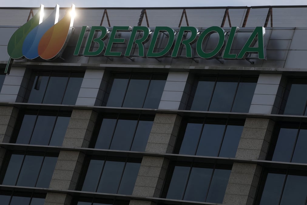 France: l'espagnol iberdrola resilie des milliers de contrats d'electricite