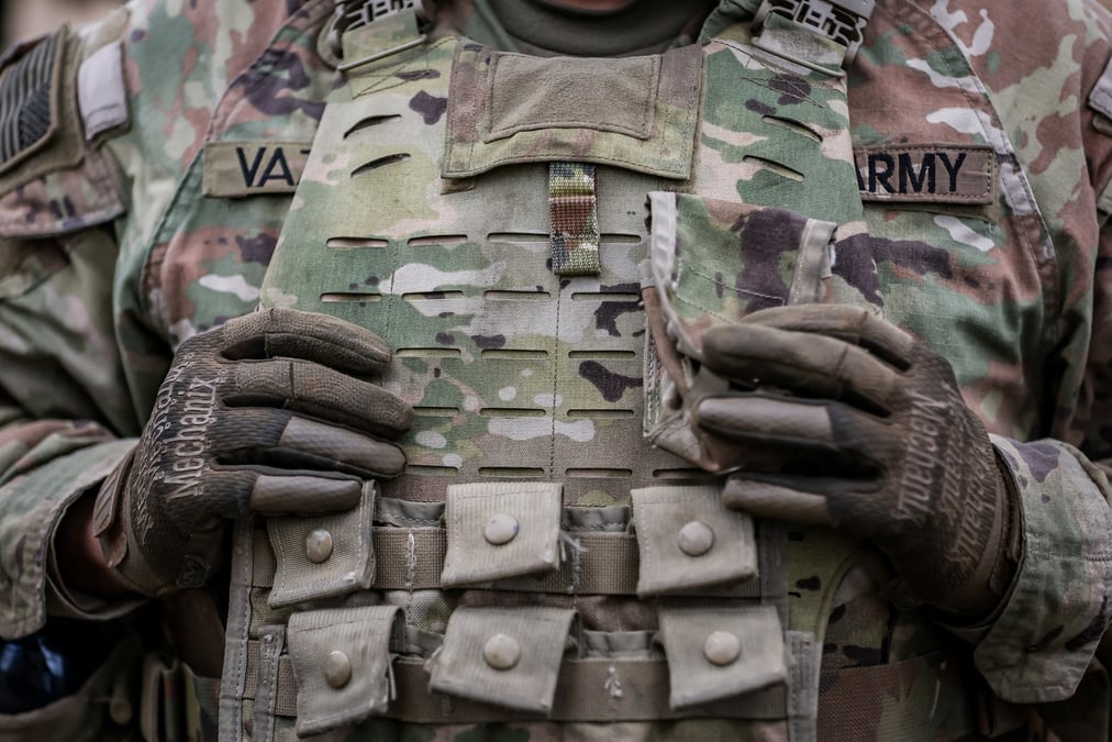 Un soldat de l'armee americaine lors d’un exercice de tir, en allemagne