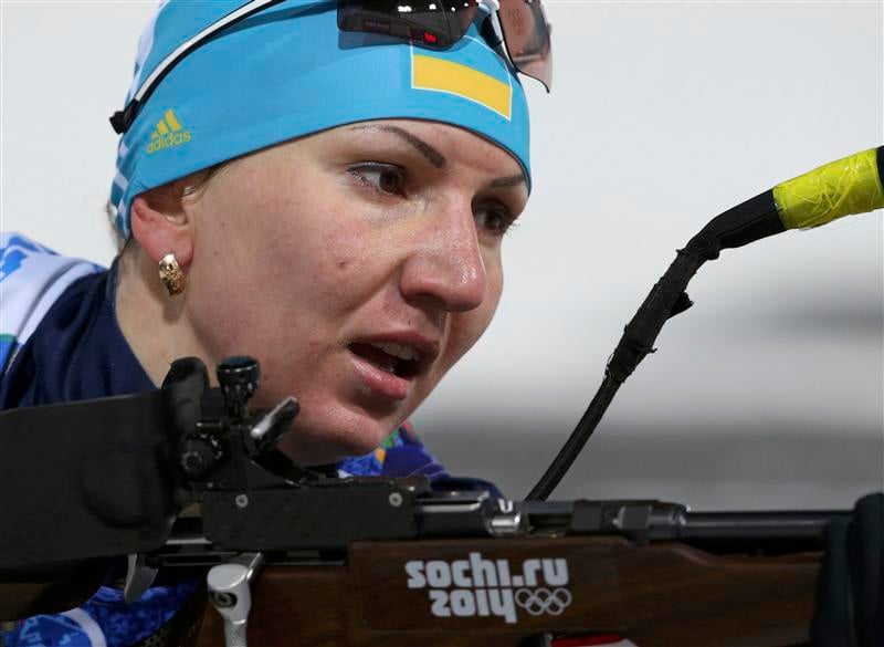JO: l'Ukraine prend l'or du relais féminin de biathlon