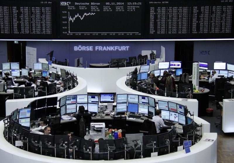 Les marchés européens en nette hausse à mi-séance