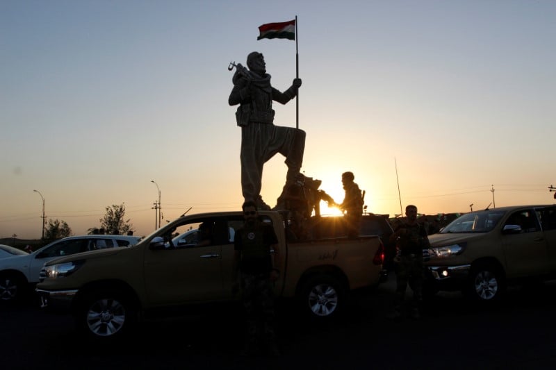 Des dizaines de milliers de peshmergas deployes a kirkouk
