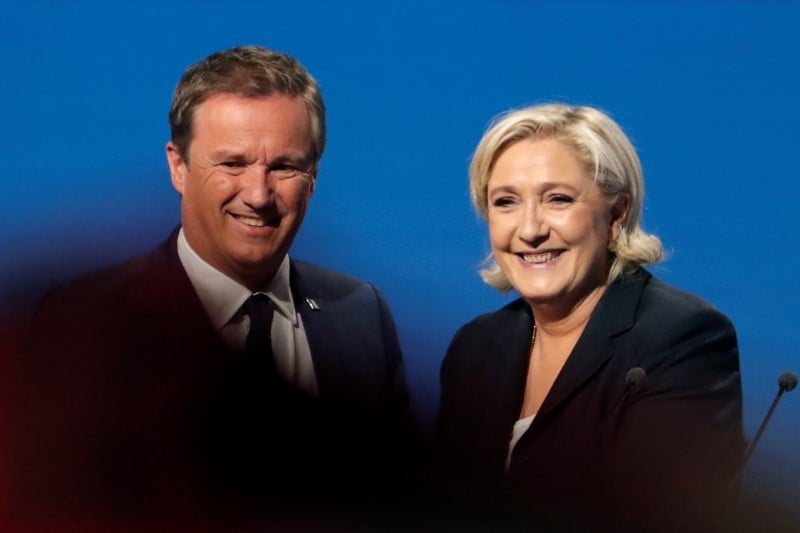 Le pen appelle dupont-aignan a faire front commun en 2019