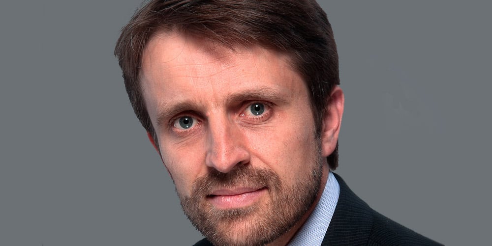 "Nous travaillons sur les technologies d'hybridation et les carburants alternatifs comme, par exemple, le méthane liquide, qui a la capacité de réduire les émissions de gaz effet de serre de 25%" (Franck Saudo, PDG de Safran Helicopter Engines)