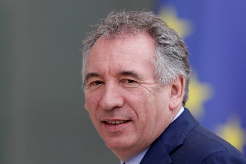 Debut des consultations de bayrou pour moraliser la vie publique